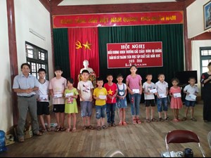 Miền núi Sơn La có dòng họ Quàng hiếu học (05/04/2021)